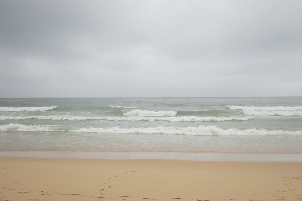 Wellen in Kata Beach 